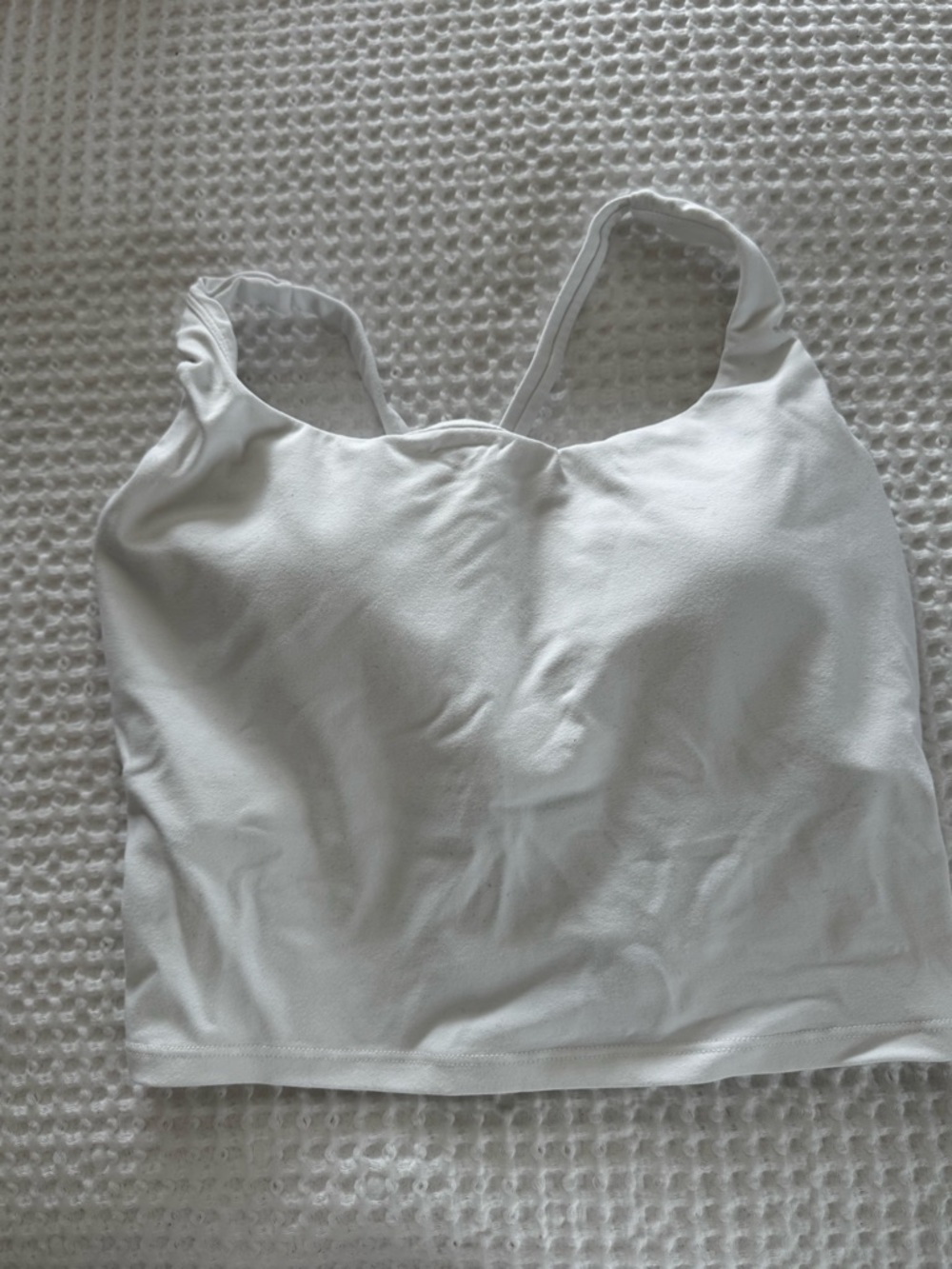 HALARA White Scoop Neck Cropped Tank